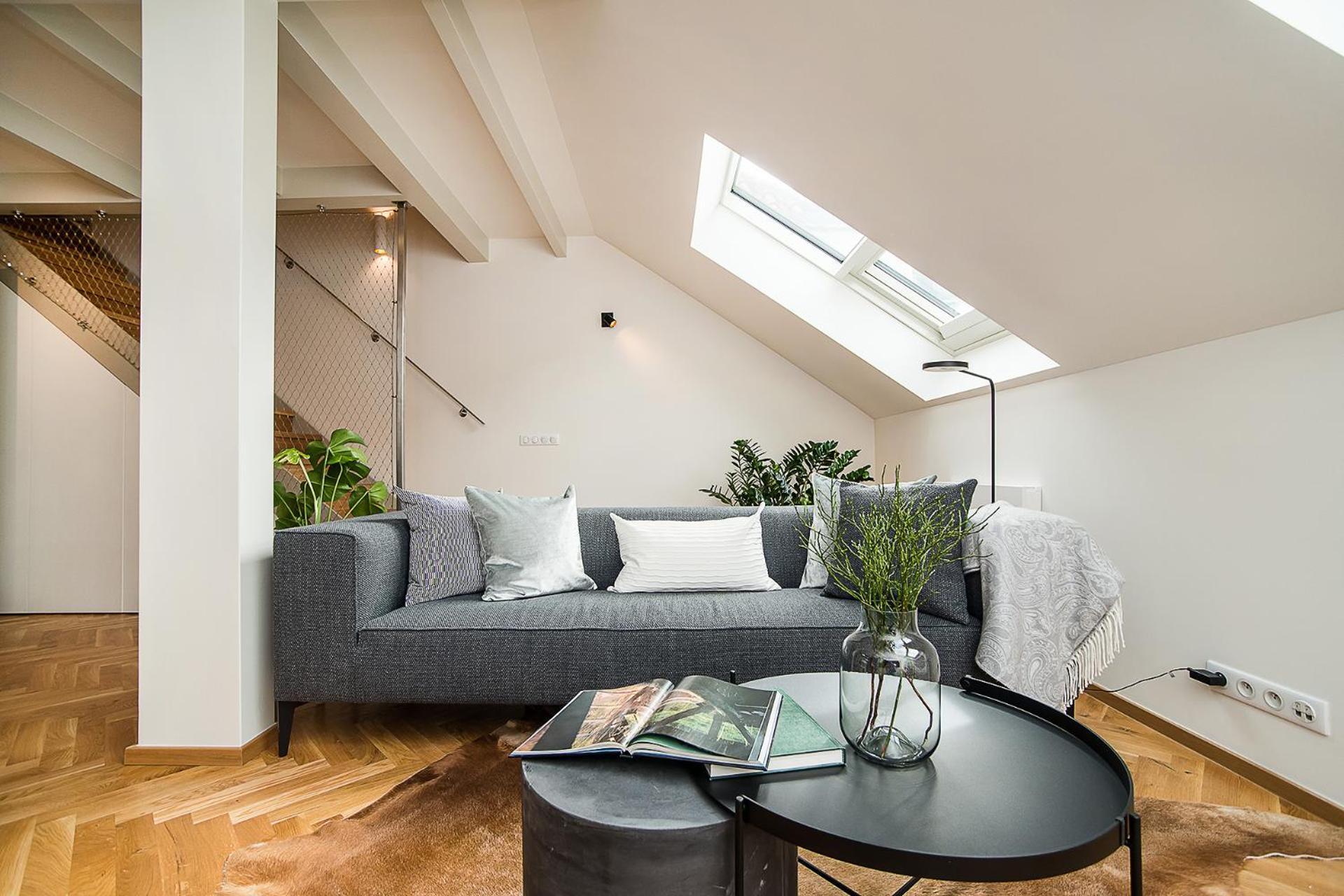 Large And Modern Apartment In The Heart Of Praga Exterior foto